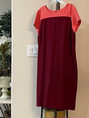 ✨ Chic Talbots 14WP Colorblock Shift Dress Effortless Elegance in Coral & Wine!